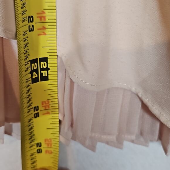 Zara Blush Beige Short Sleeve Asymmetrical Pleated Hem Blouse - Picture 7 of 8